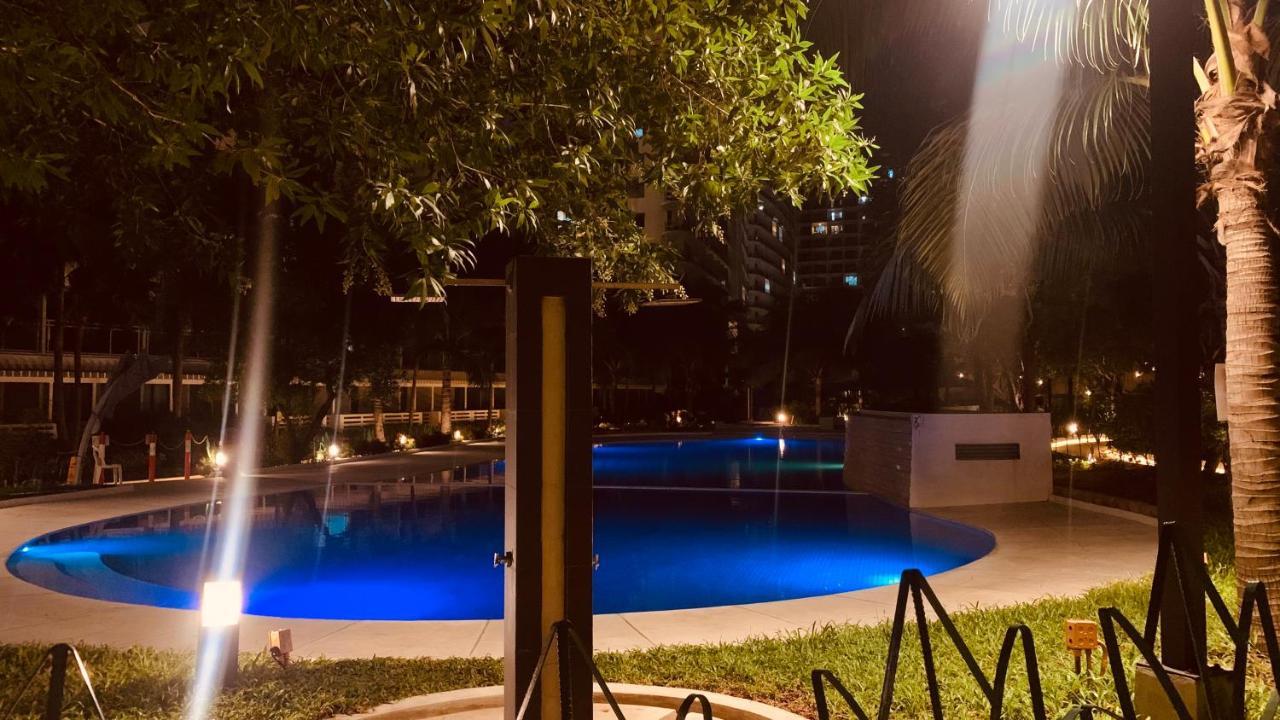 Azure Urban Resort Paranaque City Exterior foto